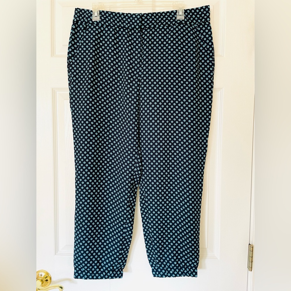 Ann Taylor Pull-On Navy & White Geometric Pants | Easy Chic Comfort